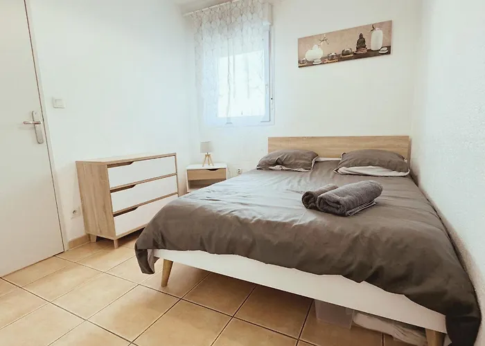 Appartement Residence Prive Avec Parking Wifi Clim Piscine